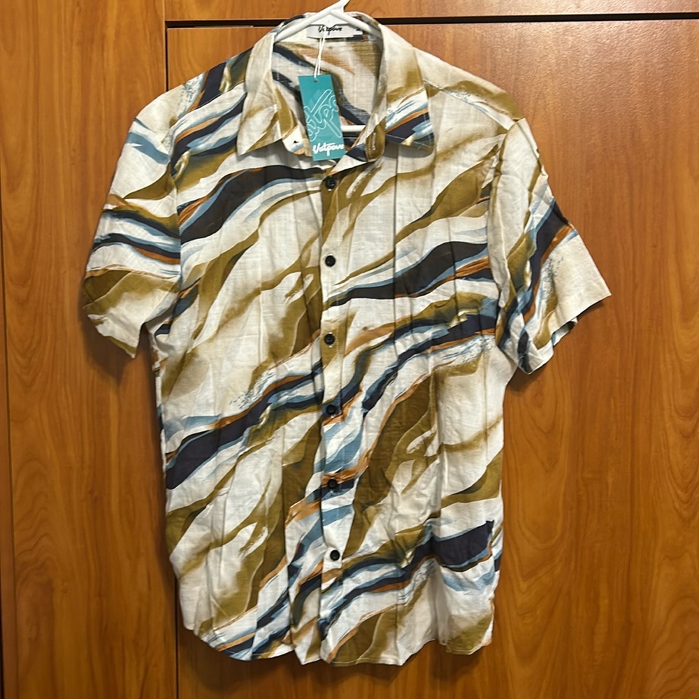 Vatpave short sleeve men’s short size medium